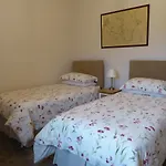 Orchard House Bed & Breakfast 3*