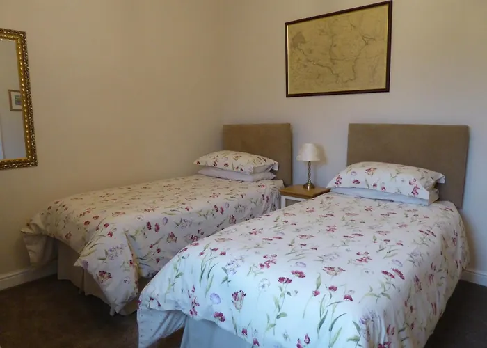 Orchard House Bed & Breakfast 3*