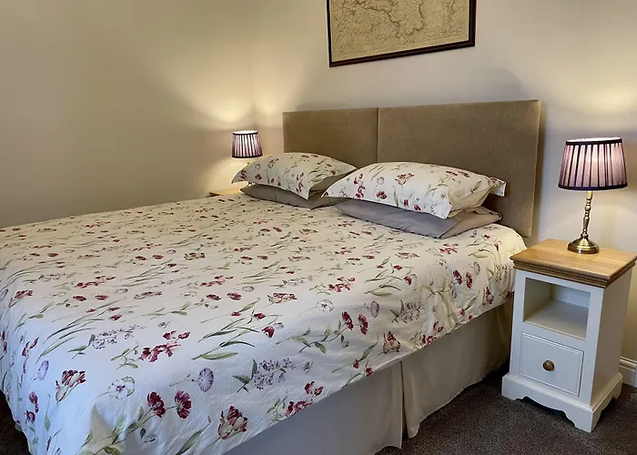 Orchard House Bed & Breakfast 3*