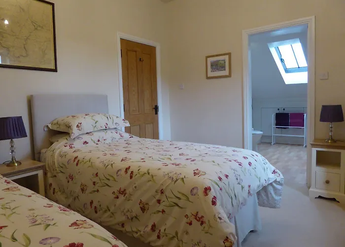 Orchard House Bed & Breakfast 3*